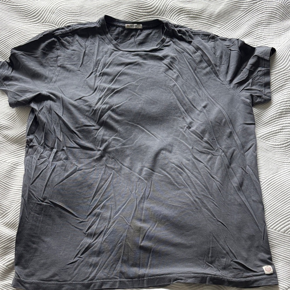 Marine Layer Men's Short Sleeve Crew Tee in Charcoal Gray